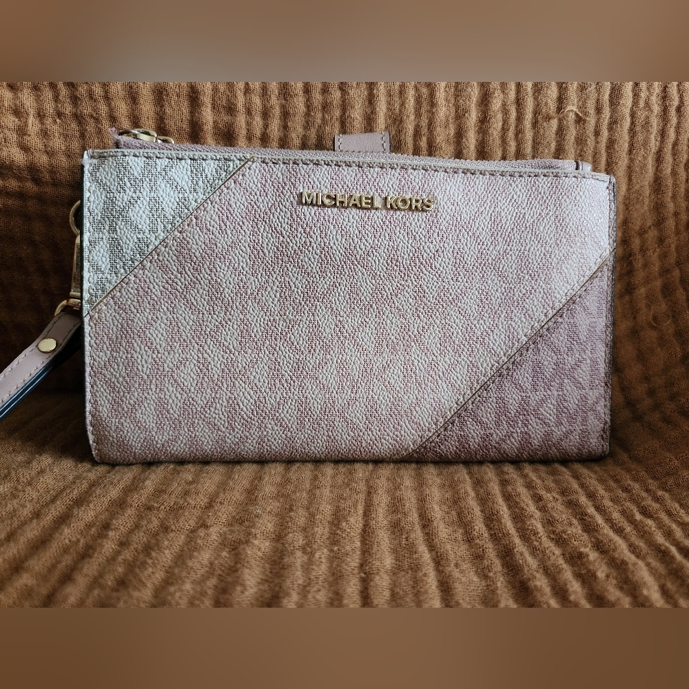 Michael Kors Silver and Pink Wristlet